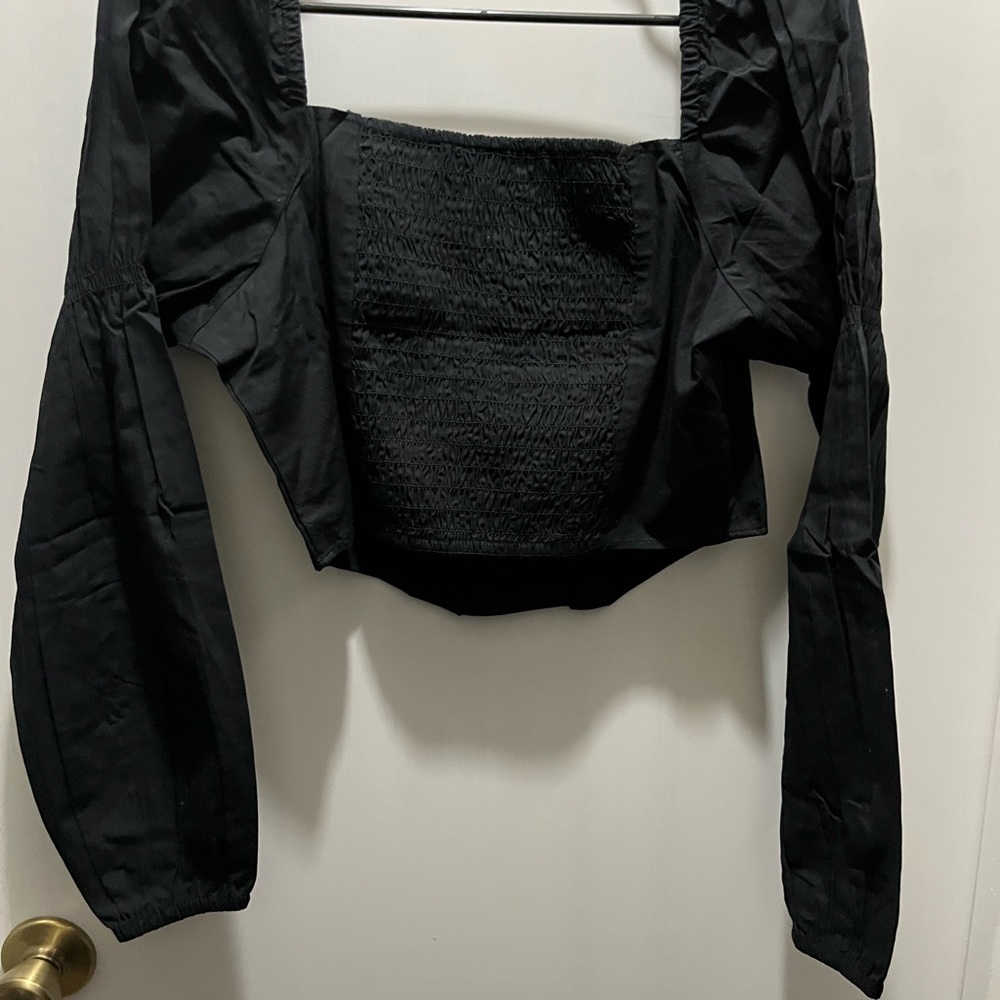 NWT Women’s H&M Long Sleeve Square Neck Crop Top Size M